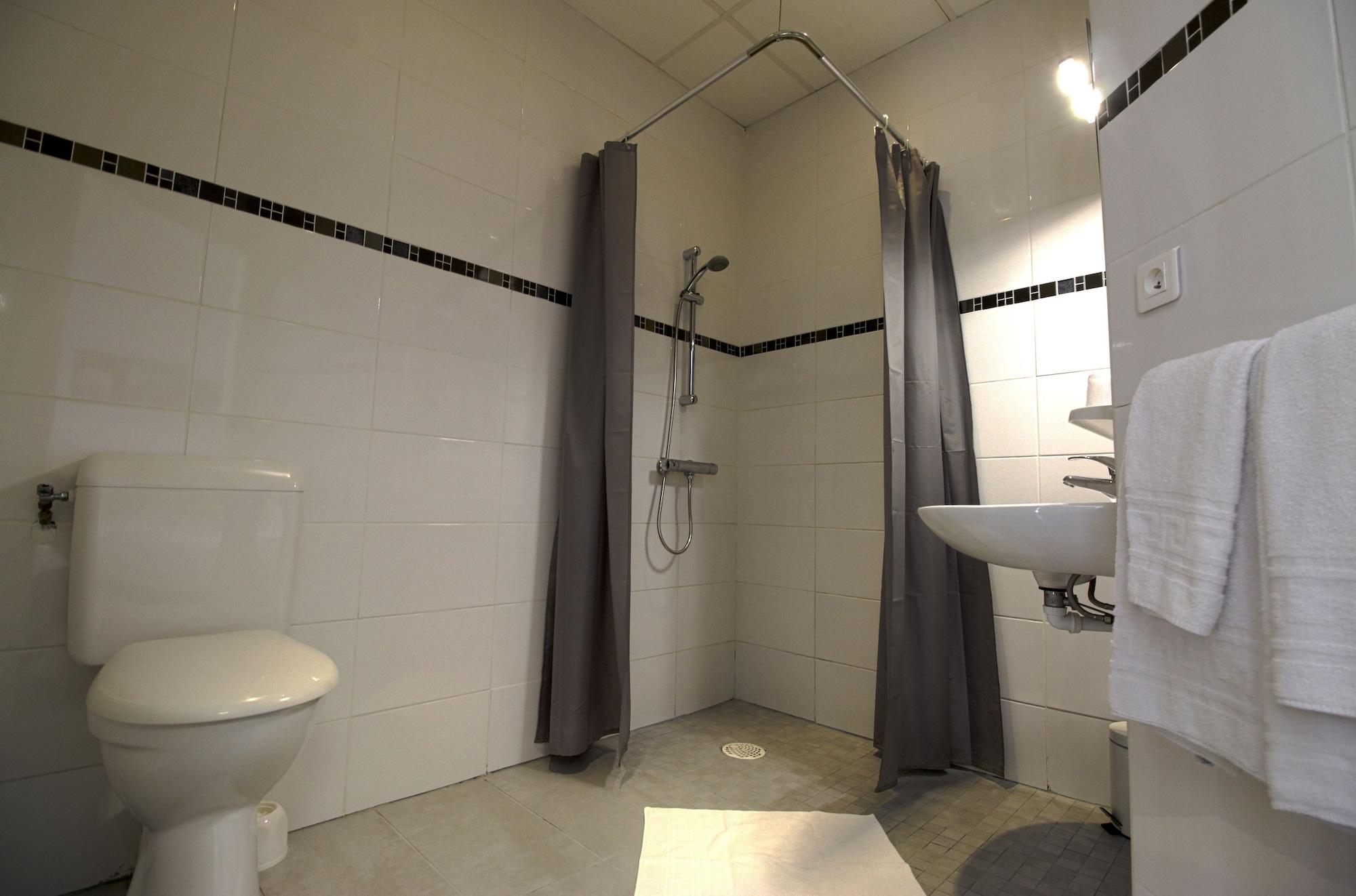 Kosy Appart'Hotels - Le Cours Moreau Макон Экстерьер фото